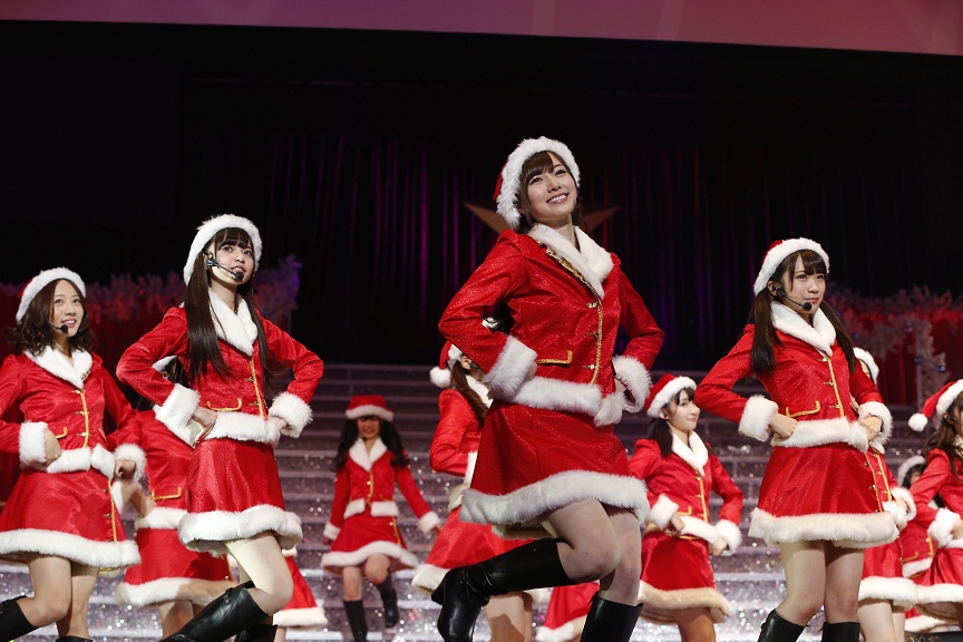 乃木坂46 念願の武道館公演でクリスマスパーティ 12 000人のファン大熱狂 アイドルプラネット Idol Planet